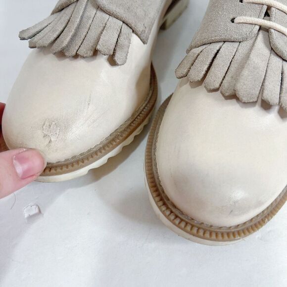 Clarks Griffin Mabel Cream Taupe Leather Suede Women's Oxfords Fringe Size 9 - Picture 5 of 8